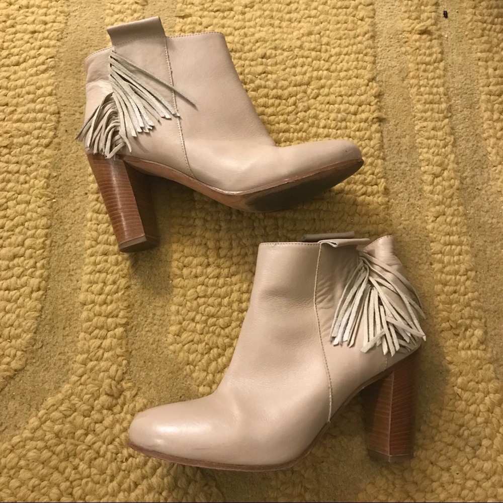 Kenneth Cole leather fringe booties